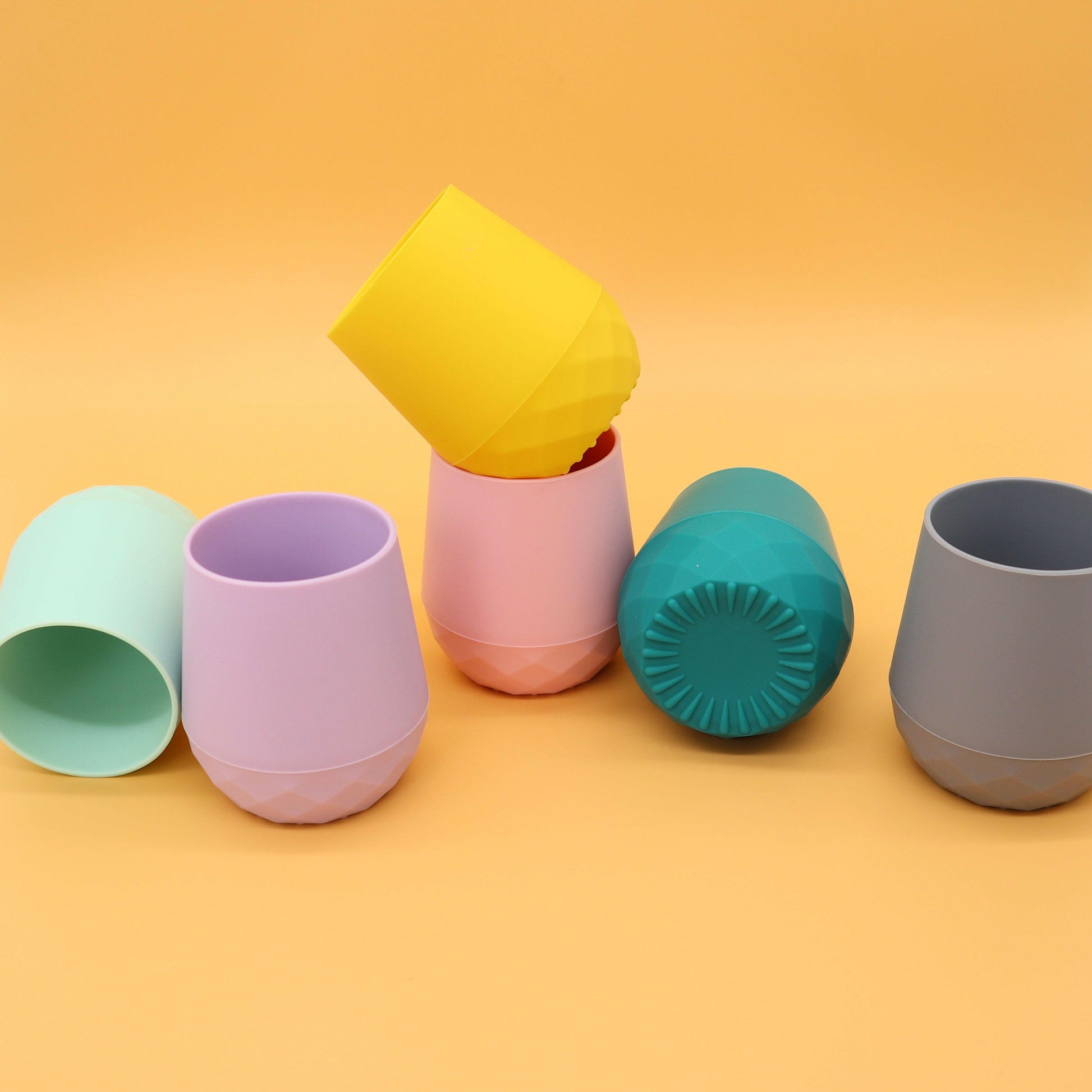 Tiny Baby Cups for 4 months+ (Sunny Shade) - teensy peepsy